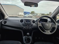 USED 2017 17 HYUNDAI I10 1.0 SE Hatchback 5dr Petrol Manual Euro 6 (66 ps) 1 Owner From New!, Insurance Group 2, Bluetooth