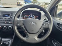 USED 2017 17 HYUNDAI I10 1.0 SE Hatchback 5dr Petrol Manual Euro 6 (66 ps) 1 Owner From New!, Insurance Group 2, Bluetooth