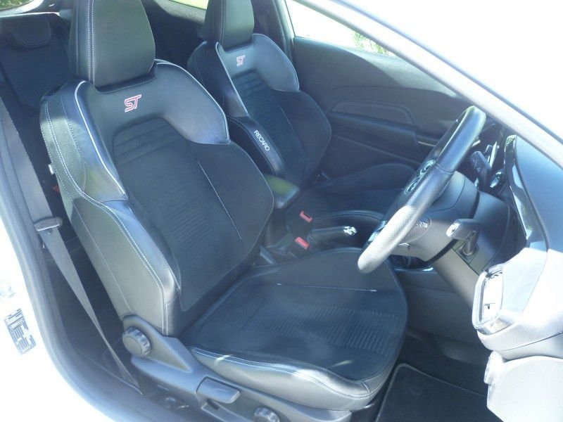 USED 2020 20 FORD FIESTA 1.5T EcoBoost ST-3 Hatchback 3dr Petrol Manual Euro 6 (s/s) (200 ps) Performance Package - Launch Control