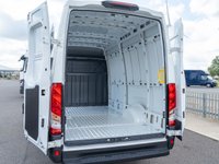 USED 2025 75 IVECO DAILY 2.3 l 35S14V Panel Van 136 BHP SIDE LOADING DOOR | MWB