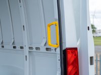USED 2025 75 IVECO DAILY 2.3 l 35S14V Panel Van 136 BHP SIDE LOADING DOOR | MWB