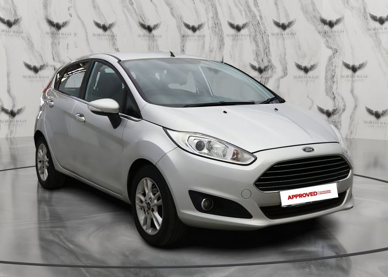 2015 Ford Fiesta in silver — photo 1 of 14