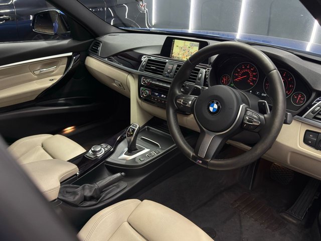 View our BMW 3 SERIES