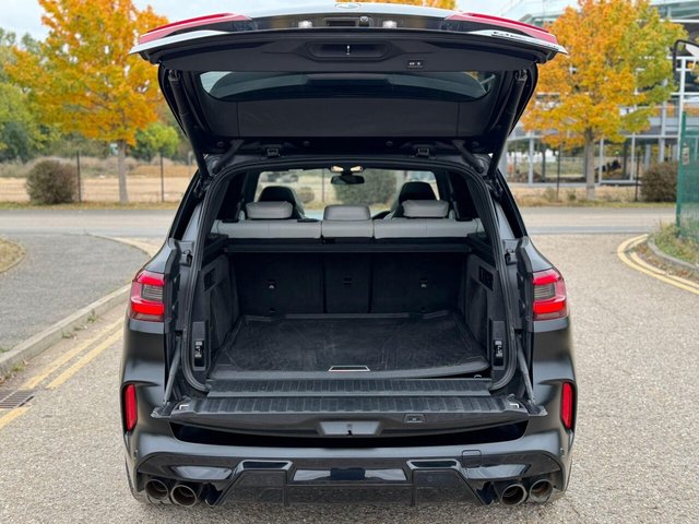2022 BMW X5 M - Photo 5