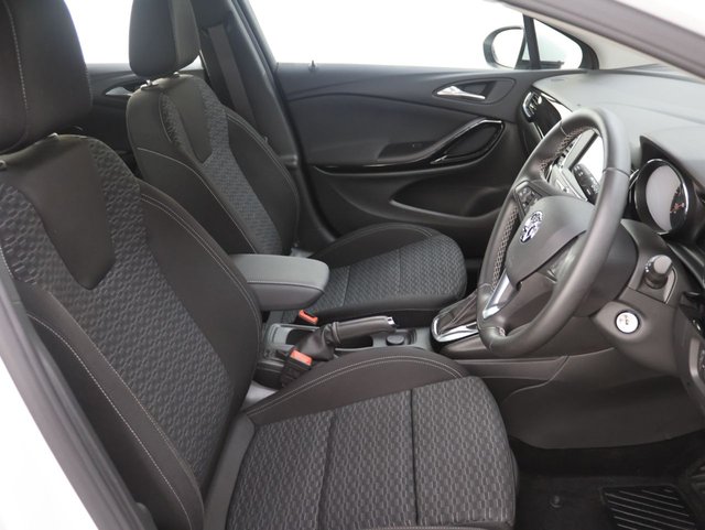 2019 Vauxhall Astra 1L SRI 5dr - Photo 11