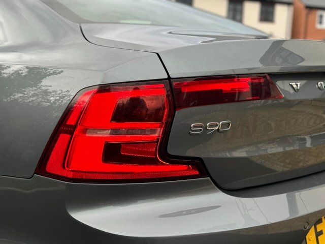 2018 VOLVO S90 - Photo 8