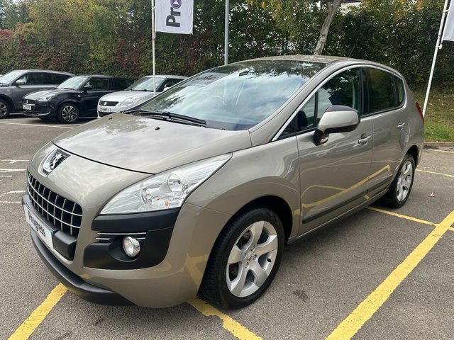 2011 PEUGEOT 3008 - Photo 8