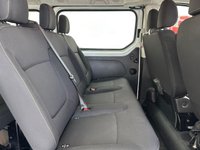 USED 2019 19 RENAULT TRAFIC 1.6 dCi 27 Business Minibus Double Cab 5dr Diesel Manual SWB Euro 6 (9 Seat) (120 bhp) 