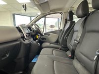 USED 2019 19 RENAULT TRAFIC 1.6 dCi 27 Business Minibus Double Cab 5dr Diesel Manual SWB Euro 6 (9 Seat) (120 bhp) 