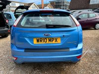 USED 2010 10 FORD FOCUS 1.6 Titanium Hatchback 5dr Petrol Automatic (184 g/km, 99 bhp) Petrol Automatic - Heated Seats & Parking Sensors