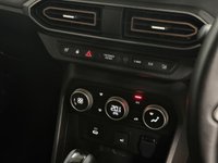 USED 2024 74 DACIA JOGGER 1.6 Hybrid EXTREME MPV 5dr Petrol Hybrid Auto Euro 6 (s/s) (140 ps) 7 SEATS+1 OWNER+HEATED SEATS