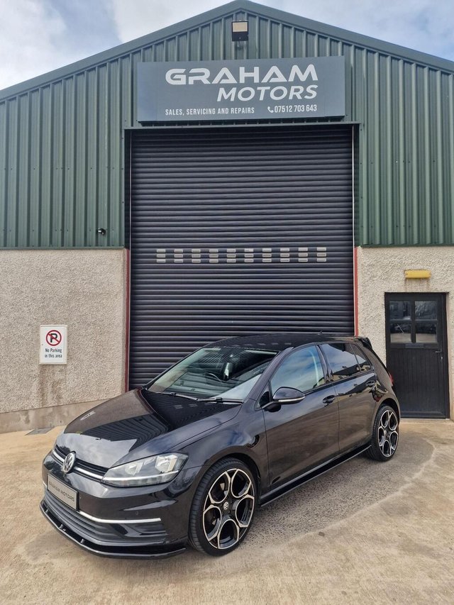 View our VOLKSWAGEN GOLF