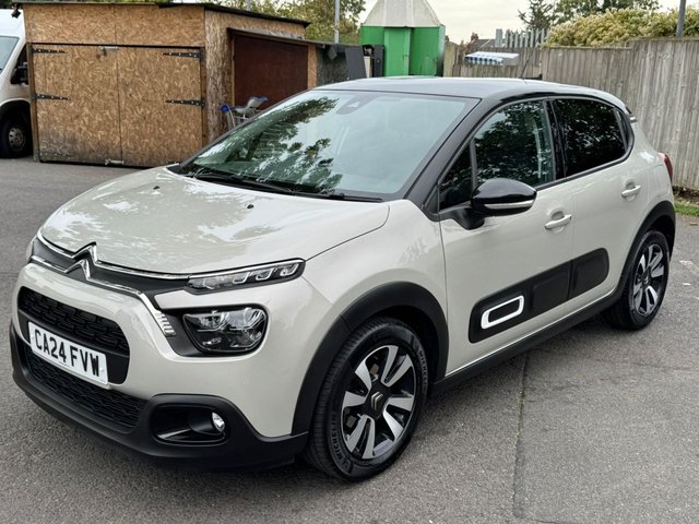 2024 CITROEN C3 1.2 PureTech PLUS Hatchback 5dr Petrol Manual Euro 6 (s/s) (83 ps) - Photo 3