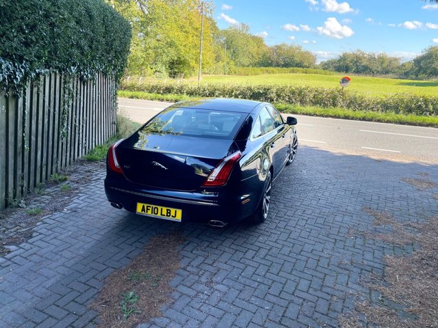 View our JAGUAR XJ