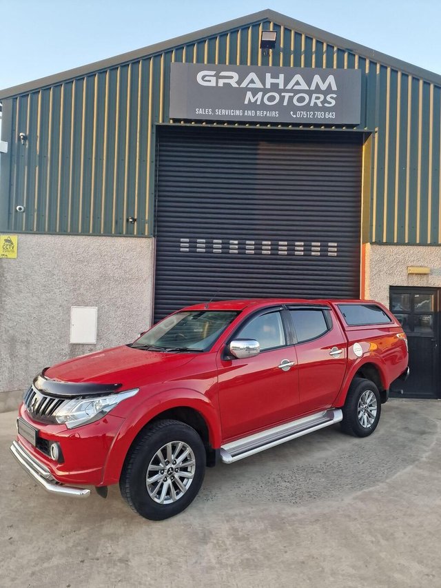 View our MITSUBISHI L200