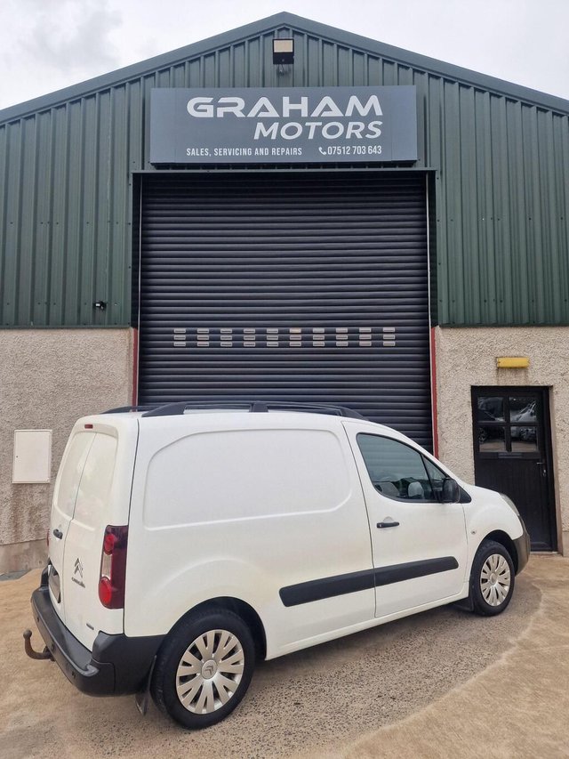 View our CITROEN BERLINGO