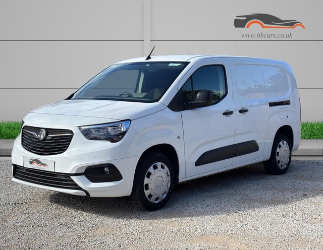 2021 Vauxhall Combo 1.5L Sportive 4dr