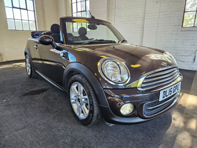 View our MINI CONVERTIBLE