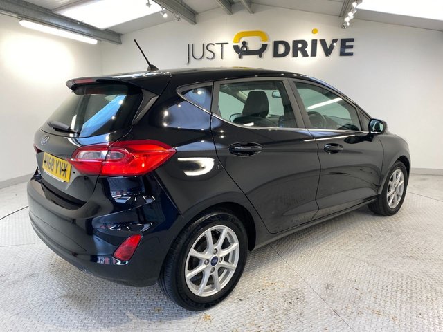 2018 Ford Fiesta 1.1L Zetec 5dr - Photo 5