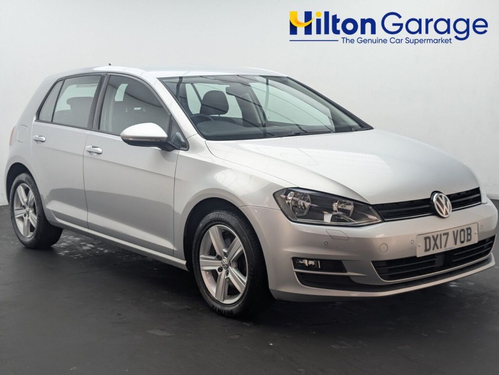 View our VOLKSWAGEN GOLF