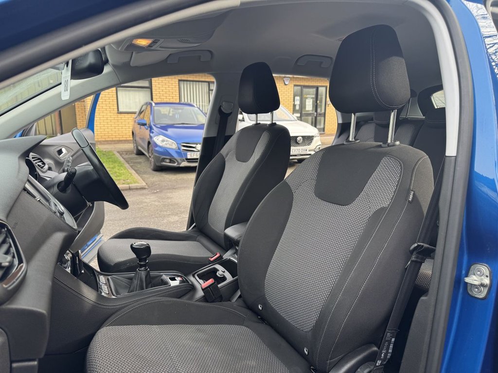 USED 2018 18 VAUXHALL GRANDLAND X 1.2 Turbo GPF SE SUV 5dr Petrol Manual Euro 6 (s/s) (130 ps) Android Auto, Apple Carplay,