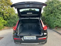 USED 2019 19 VOLVO XC40 2.0 T4 Inscription Pro SUV 5dr Petrol Auto Euro 6 (s/s) (190 ps) 2 OWNER-XENIUM-INTELLISAFE PRO-CONV