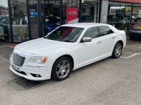 USED 2013 63 CHRYSLER 300C 3.0 CRD V6 Limited Saloon 4dr Diesel Auto Euro 5 (236 bhp) 