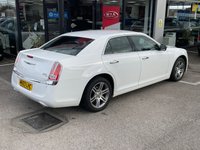 USED 2013 63 CHRYSLER 300C 3.0 CRD V6 Limited Saloon 4dr Diesel Auto Euro 5 (236 bhp) 