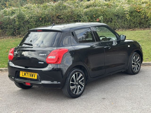 2021 SUZUKI SWIFT - Photo 5