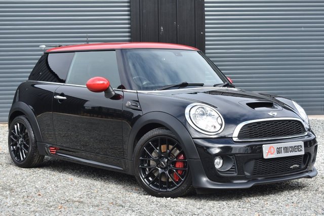 2011 61 MINI Hatch 1.6 John Cooper Works Hatchback 3dr Petrol Manual Euro 5 (211 ps)