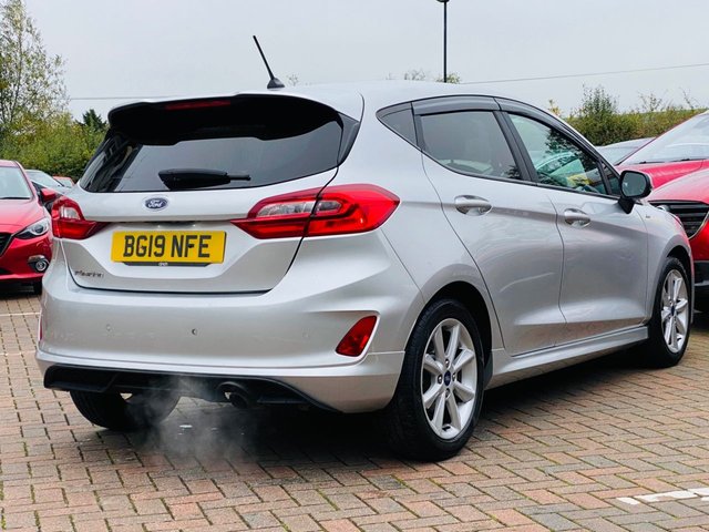 2019 Ford Fiesta 1.5L St-Line 5dr - Photo 9