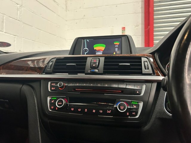 2013 BMW 3 Series 3L M Sport 5dr - Photo 9