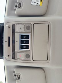 USED 2017 67 LAND ROVER DISCOVERY 3.0 TD V6 SE SUV 5dr Diesel Auto 4WD Euro 6 (s/s) (258 ps) 