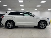 USED 2019 68 VOLKSWAGEN TOUAREG 3.0 TDI V6 R-Line SUV 5dr Diesel Tiptronic 4Motion Euro 6 (s/s) (286 ps) FSH/MASSIVE SPEC/PANO ROOF