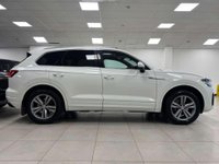 USED 2019 68 VOLKSWAGEN TOUAREG 3.0 TDI V6 R-Line SUV 5dr Diesel Tiptronic 4Motion Euro 6 (s/s) (286 ps) FINANCE AVAILABLE + PX WELCOME FSH/MASSIVE SPEC/PANO ROOF