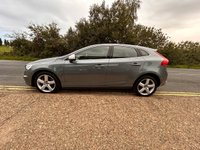 USED 2018 68 VOLVO V40 2.0 D3 R-Design Nav Plus Hatchback 5dr Diesel Manual Euro 6 (s/s) (150 ps) GREAT SPEC