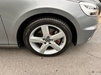 USED 2018 68 VOLVO V40 2.0 D3 R-Design Nav Plus Hatchback 5dr Diesel Manual Euro 6 (s/s) (150 ps) GREAT SPEC