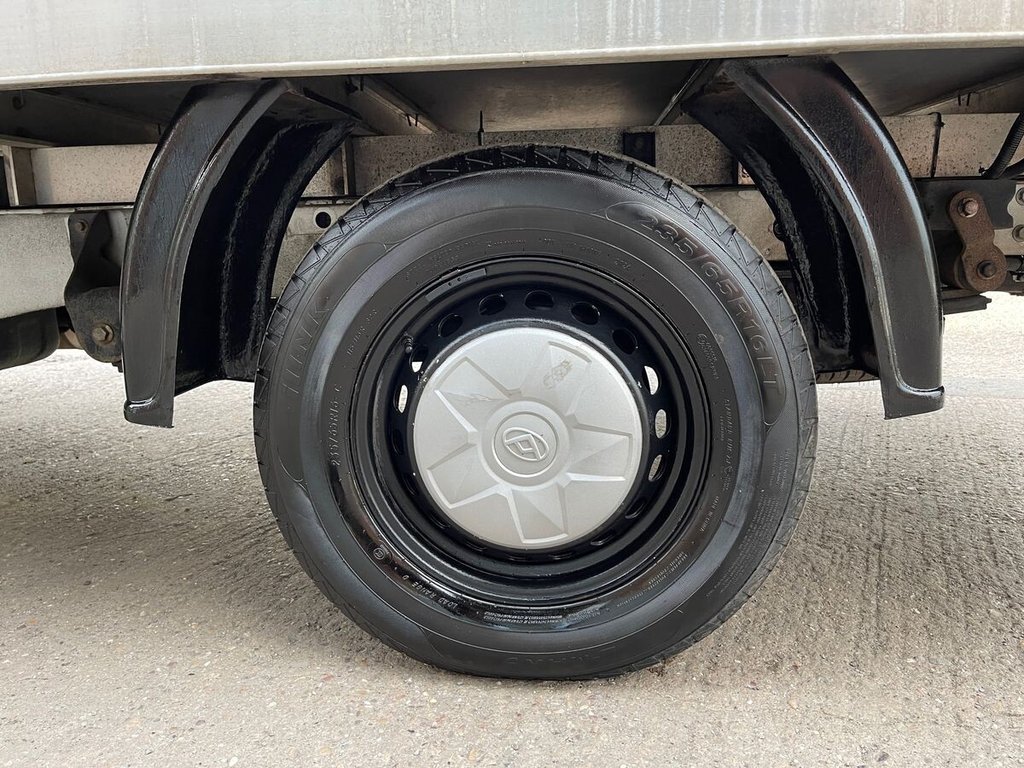 USED 2022 22 MAXUS DELIVER 9 2.0 D20 Chassis Cab 2dr Diesel Manual RWD L3 Euro 6 (s/s) (DRW) (150 ps) Box Body
