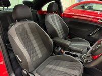 USED 2015 15 VOLKSWAGEN BEETLE 1.4 TSI BlueMotion Tech Sport Panoramic Hatchback 3 Door Petrol Manual Euro 6 (s/s) (150 ps) ONLY 17,574 MILES FROM NEW
