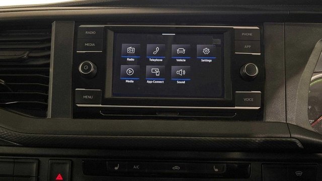 2021 VOLKSWAGEN e-Transporter - Photo 8