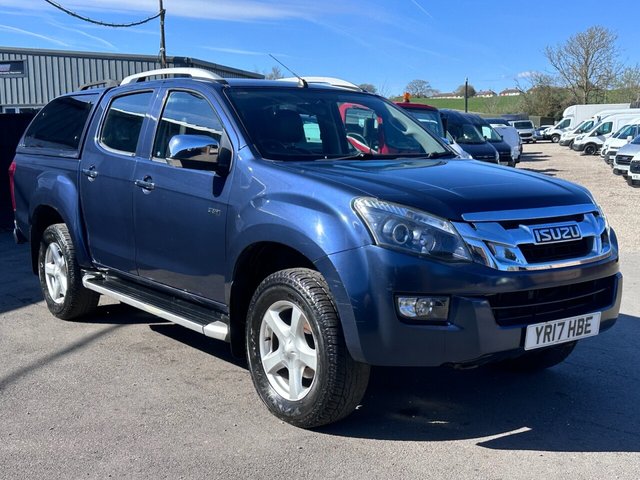 2017 ISUZU D-MAX - Photo 4