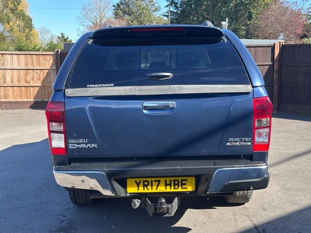 2017 ISUZU D-MAX - Photo 7