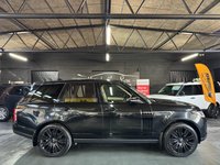 USED 2018 18 LAND ROVER RANGE ROVER 3.0 TD V6 Vogue SUV 5dr Diesel Auto 4WD Euro 6 (s/s) (258 ps) 2018 FACELIFT LANDROVER RANGEROVER VOGUE 3.0 TDV6 - SANTORINI BLACK / IVORY - 6 SERVICES TO 69K MILES - GHOST - BLACK PACK - PRIVACY GLASS - 22 INCH ALLOY WHEELS - ADAPTIVE CRUISE CONTROL - REVERSE CAMERA - DAB -