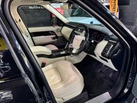 USED 2018 18 LAND ROVER RANGE ROVER 3.0 TD V6 Vogue SUV 5dr Diesel Auto 4WD Euro 6 (s/s) (258 ps) 2018 FACELIFT LANDROVER RANGEROVER VOGUE 3.0 TDV6 - SANTORINI BLACK / IVORY - 6 SERVICES TO 69K MILES - GHOST - BLACK PACK - PRIVACY GLASS - 22 INCH ALLOY WHEELS - ADAPTIVE CRUISE CONTROL - REVERSE CAMERA - DAB -