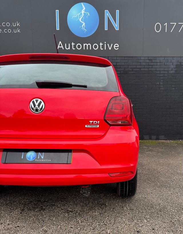 2015 VOLKSWAGEN POLO 1.4 TDI BlueMotion Tech SE Diesel *20 Tax, 1 x Owner* - Photo 5