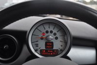 USED 2007 57 MINI HATCH 1.6 Cooper Hatchback 3dr Petrol Manual Euro 4 (120 ps) Bluetooth - 62.8 MPG - Air Conditioning