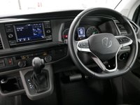 USED 2024 24 VOLKSWAGEN TRANSPORTER T30 2.0 TDI 150 BHP SWB HIGHLINE KOMBI DSG AUTO 6 SEATER ( NO VAT ! ) 1 OWNER | 6 SEATS | DSG AUTO | NO VAT !