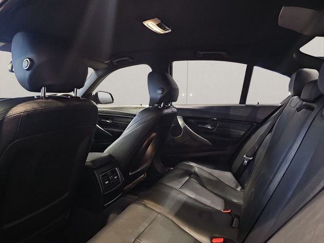 2017 BMW 3 Series 3L M Sport 4dr - Photo 12