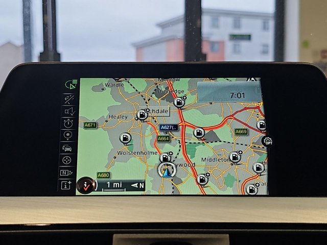 2017 BMW 3 Series 3L M Sport 4dr - Photo 4