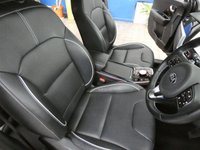 USED 2020 70 KIA NIRO 64kWh 4 SUV 5dr Electric Auto (201 bhp) SAT NAV CARPLAY LEATHER CAMERA HEATED SEATS PARKING SENSORS 1 OWNER SERVICE HISTORY WARRANTY
